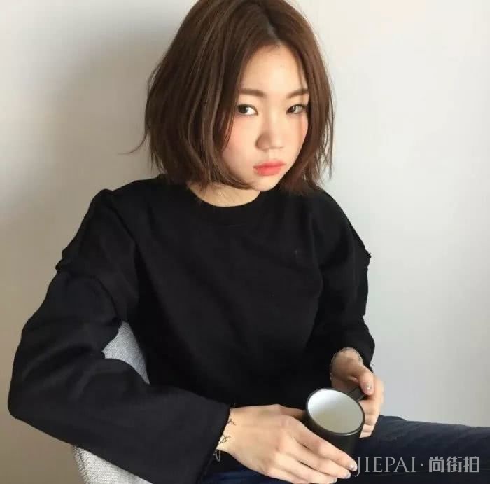 扎不起来的短发怎么办?这样弄让你美得不像话