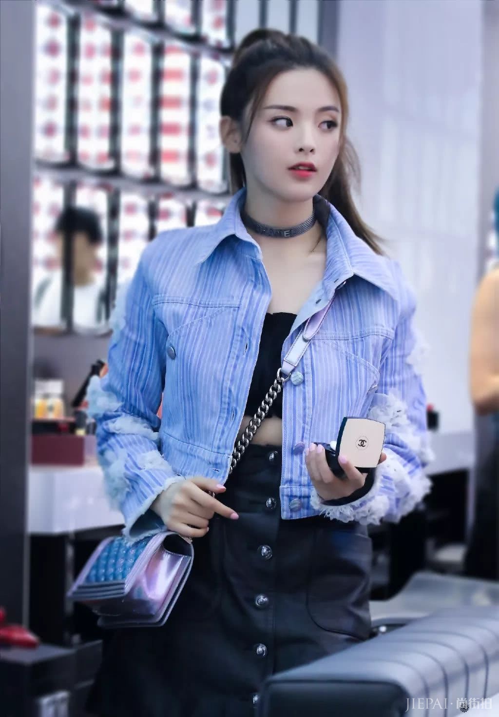 杨超越和AB同框合影完胜?黄金比例神仙颜值果然不是白来的