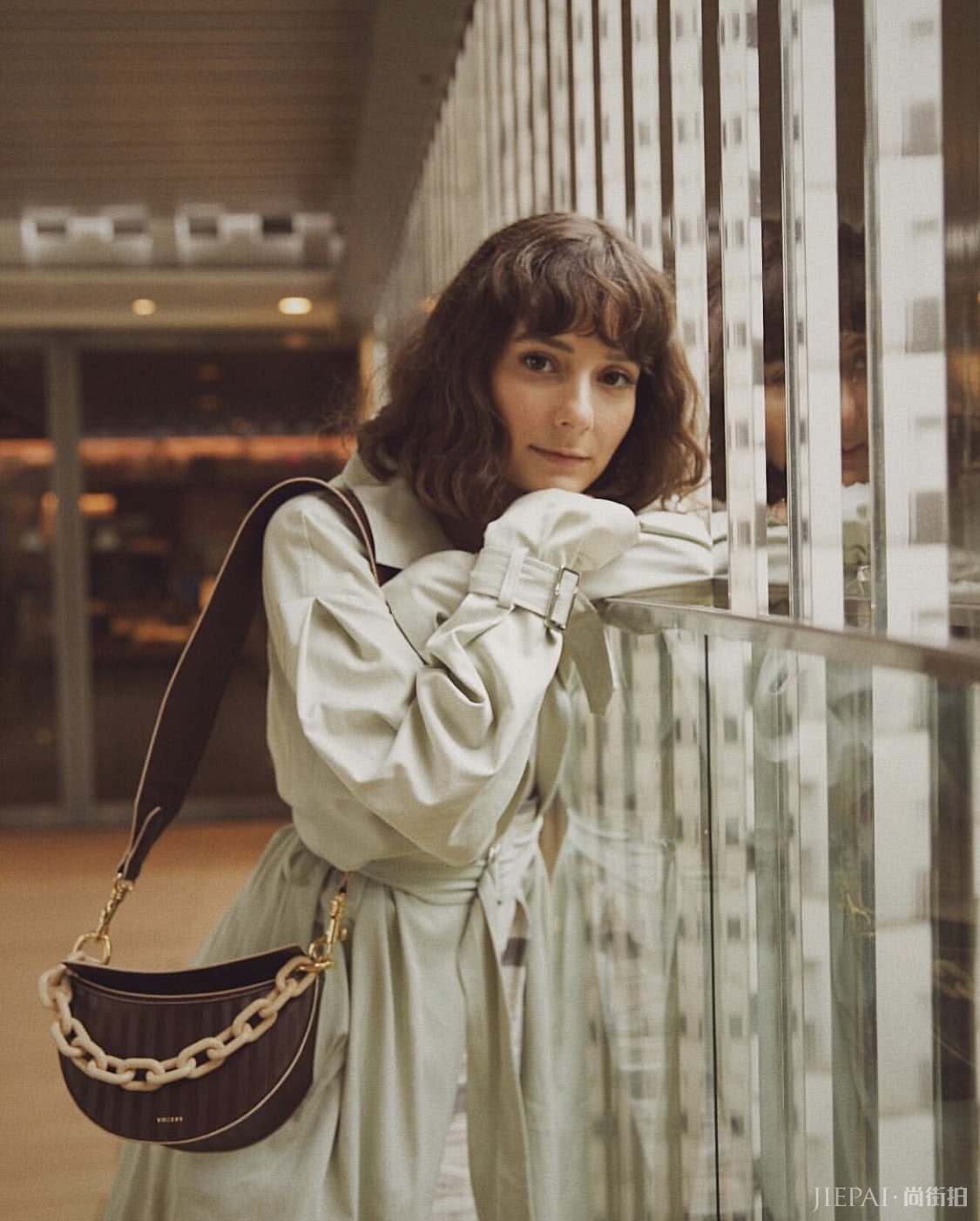 身高只有155，但她却是ins上最受欢迎的时尚博主