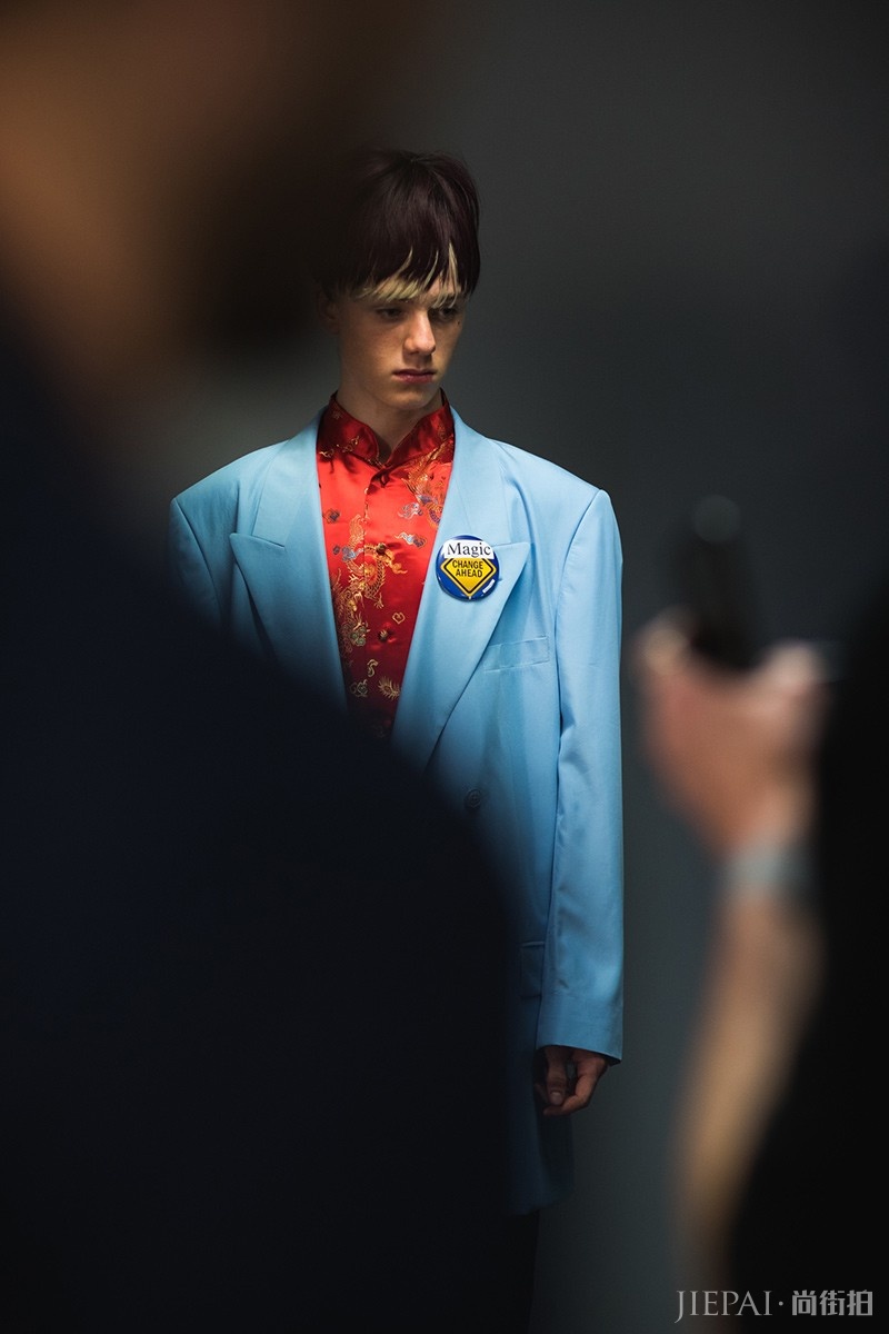 来自高端时尚的深度思维！Martine Rose 2020春夏大秀现场直击！