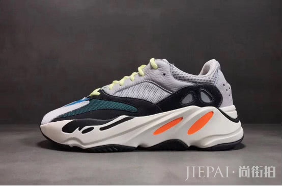 8双椰子“老爹鞋”让你选！抛开价格，700系列你最中意哪一款