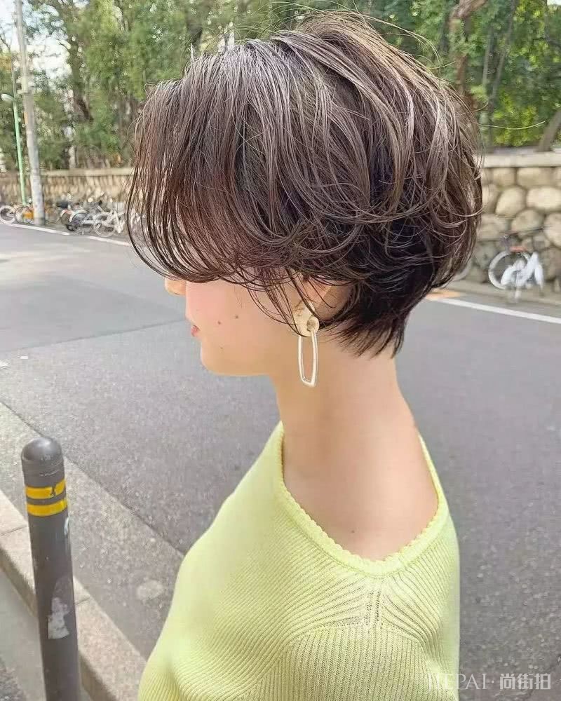 26款短发纹理烫发型图片，准备烫发的女生参考下