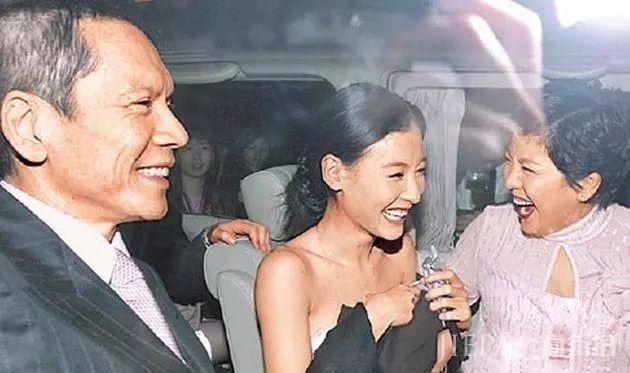 向太暗讽张柏芝说谎成瘾，却被网友吐槽：心胸狭隘格局太小！