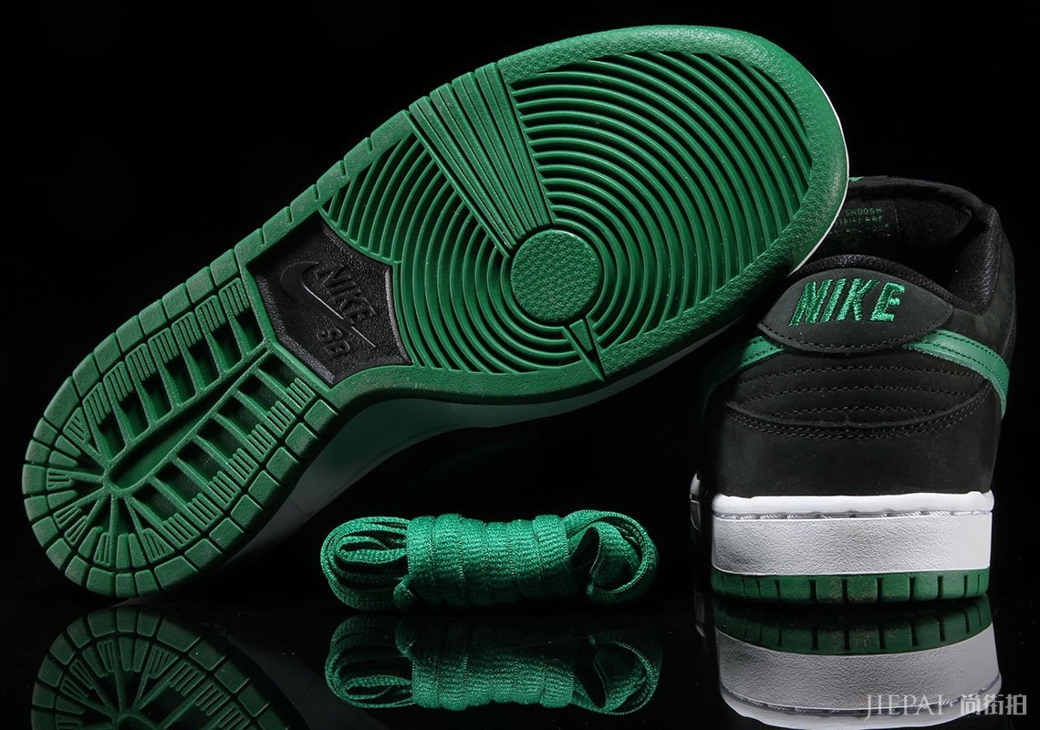 “J-Pack”Dunk Low重回!黑绿配色再现Nike SB经典!