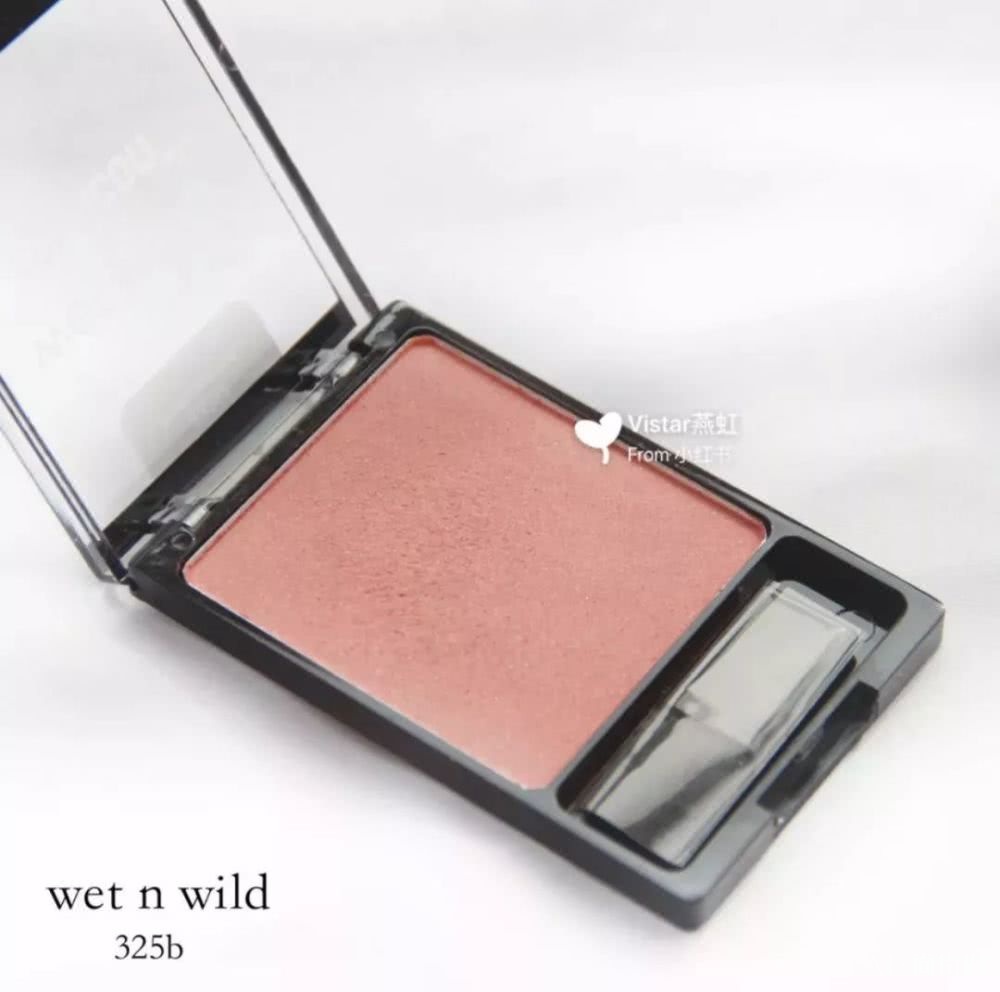 人间水蜜桃雪莉营业了！这个蜜桃妆真的会甜到心坎里！