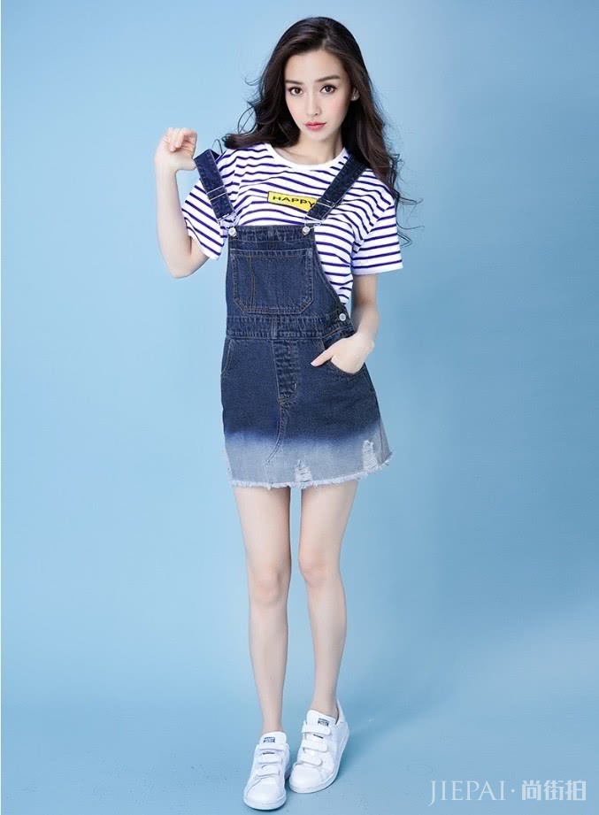 有一种裤子叫杨颖的“假裤子”,双腿并拢时很普通,分开太撩人