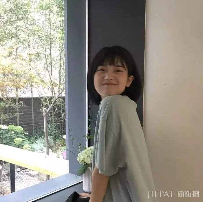 扎不起来的短发怎么办?这样弄让你美得不像话