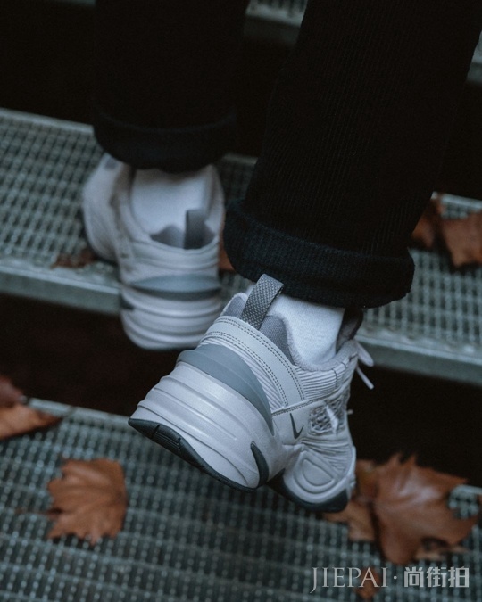 不到1000元!这双NIKE老爹鞋又有新配色!