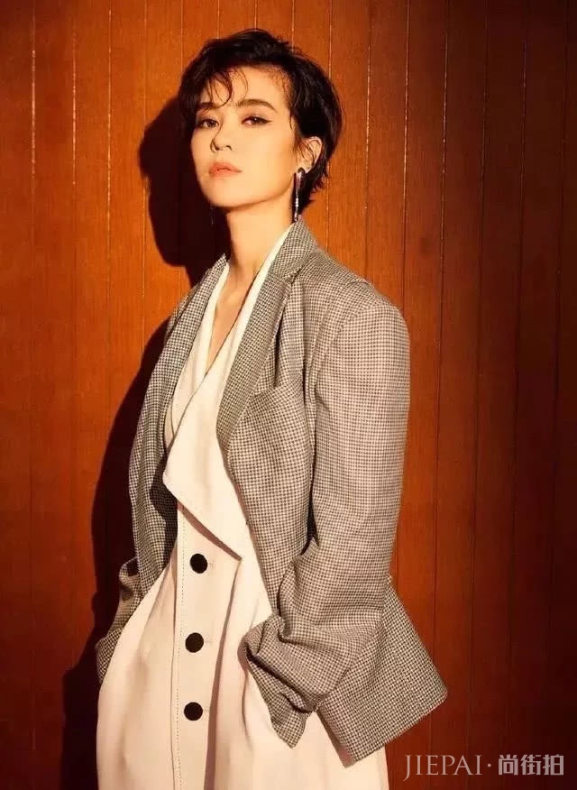 复古港风的短发有多好看？试过的人都变美人胚子了