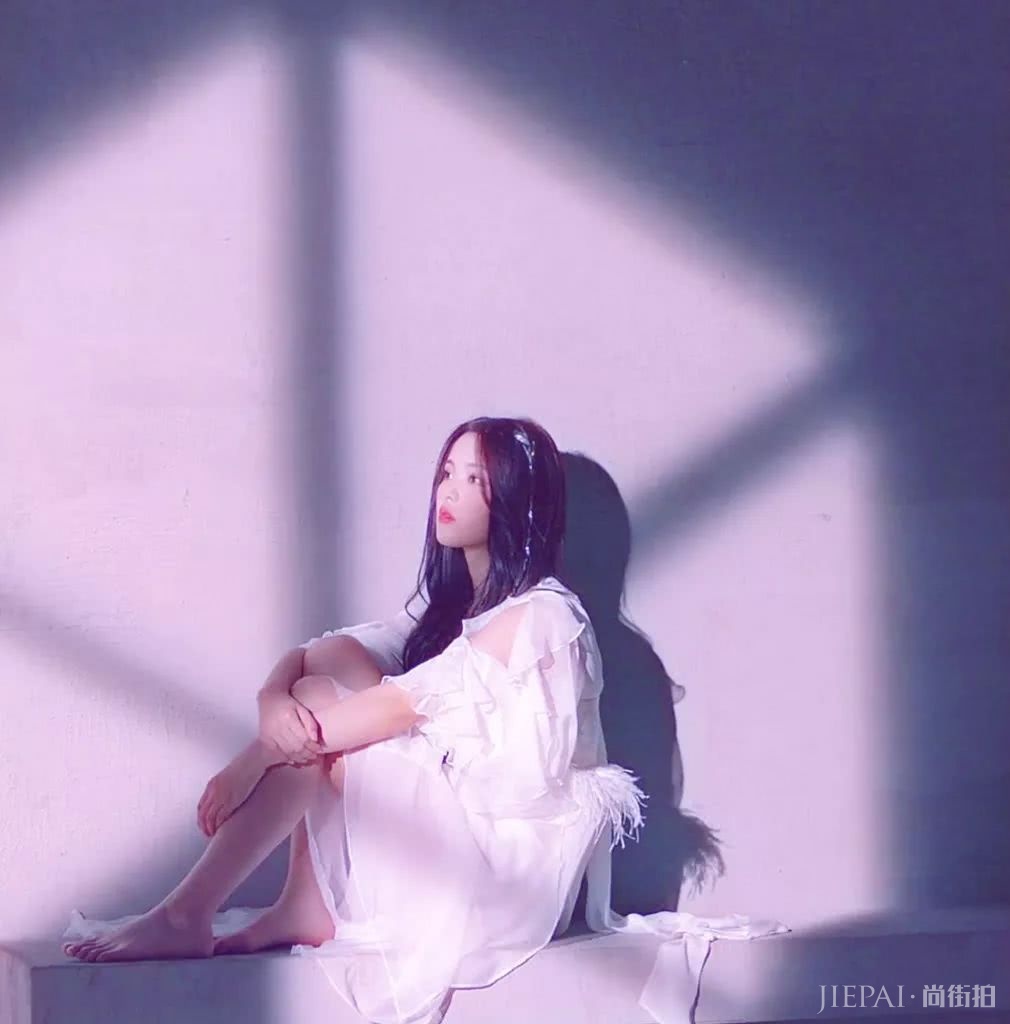 杨超越和AB同框合影完胜?黄金比例神仙颜值果然不是白来的