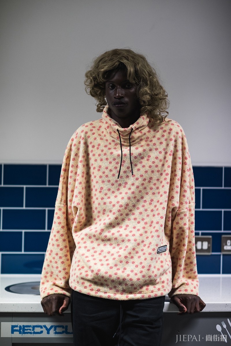 来自高端时尚的深度思维！Martine Rose 2020春夏大秀现场直击！