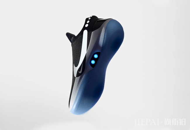 最强科技篮球鞋NIKE Adapt BB终于来了!中国区球鞋玩家福音!