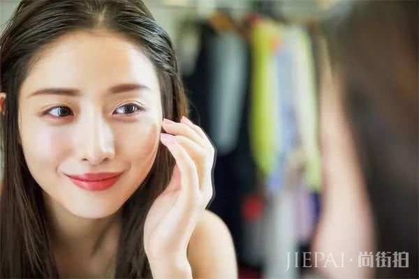 孟美岐的cos“猫女妆”简直绝了