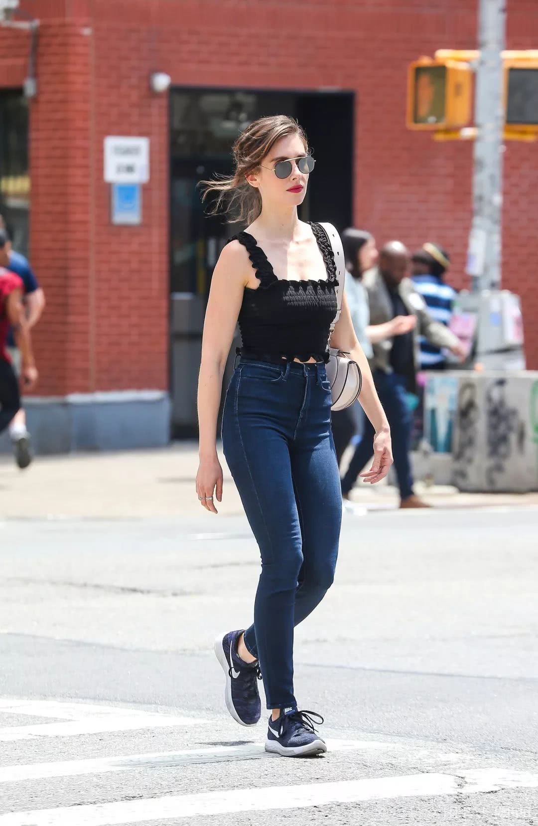 欧美街拍，夏天的各种仙女半裙太好看