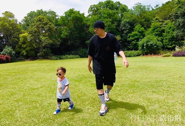 周杰伦上脚,这款NIKE Air Max 270 React 你也可以拥有!