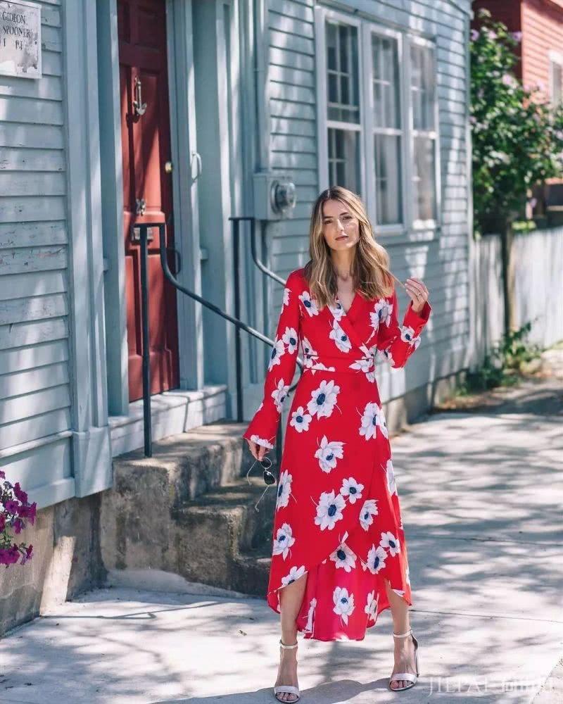 今年夏天最潮花裙子怎样挑选?学这3种方法就对了