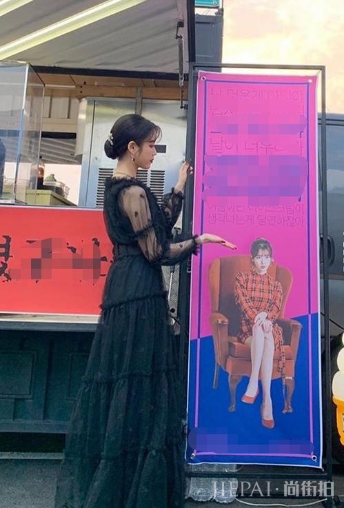 李知恩虽然只有162cm,却靠打扮硬穿出180的气场