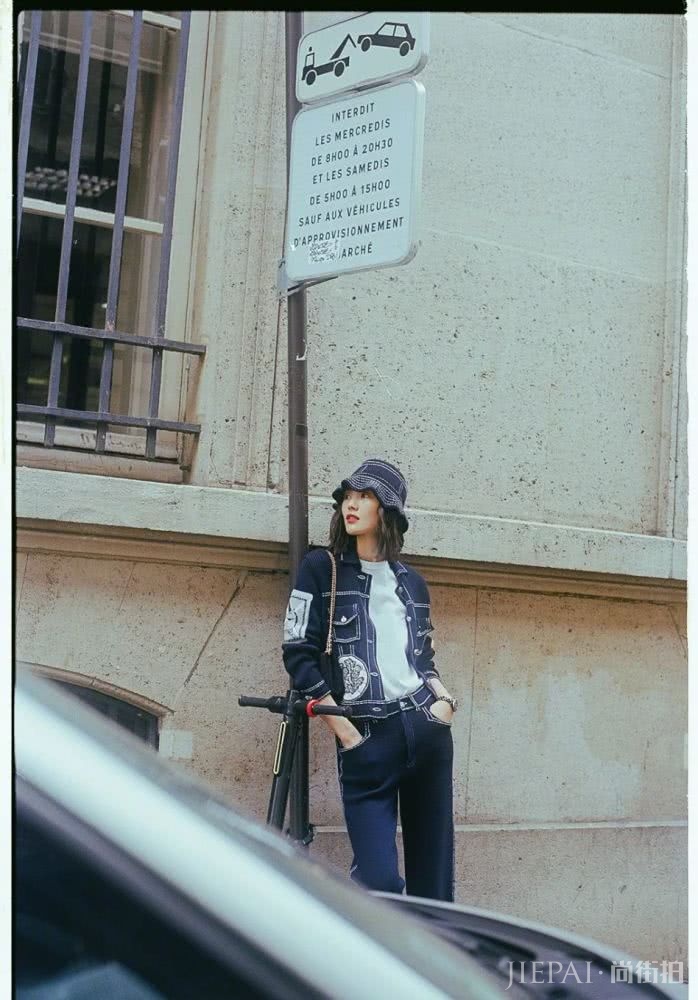 天气这么热,上街只缺一个腋下包了