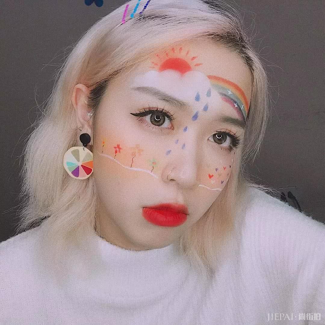 靠一张脸刷屏Ins，狂撩十万粉丝，还能模仿女包青天？