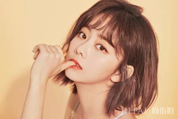 姐弟恋哪儿那么好谈,先得看看脸蛋够不够靓