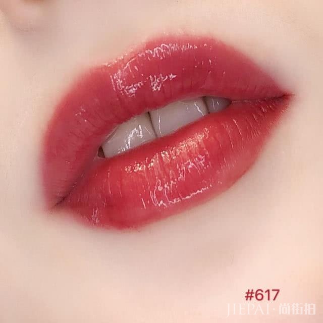 今年夏天一定要有的六个最热门唇膏色号，牙齿显白力极佳