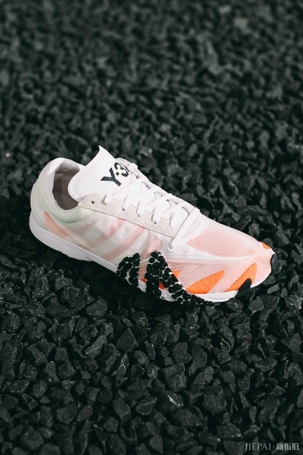 街头运动新主张！Y-3 2020春夏秀场鞋款直击！