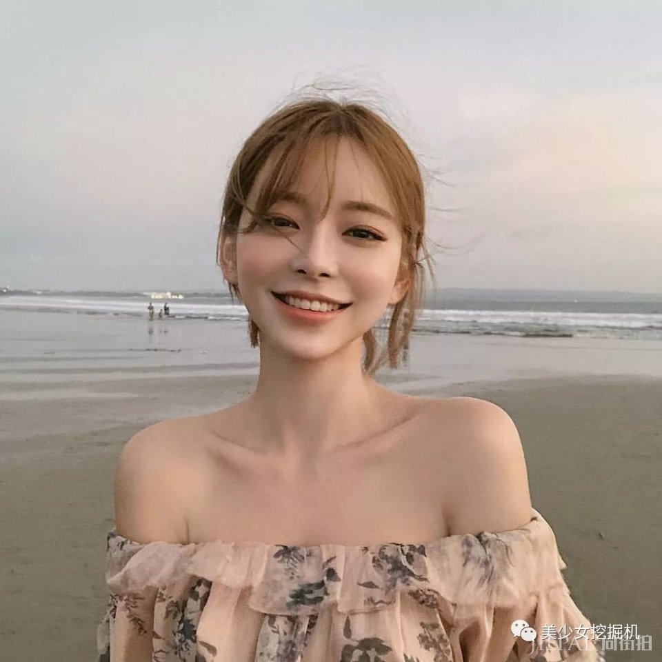 韩国林小宅,还撞脸天使宝贝的网红超甜少女,却顶着一张硅胶假脸