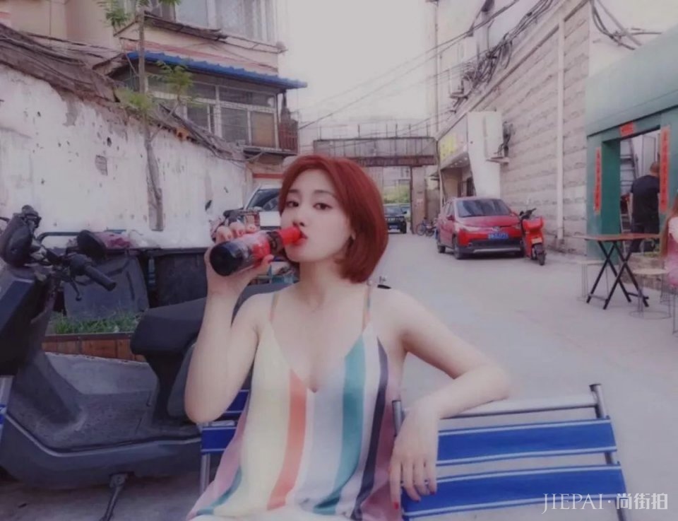 韩国林小宅,还撞脸天使宝贝的网红超甜少女,却顶着一张硅胶假脸