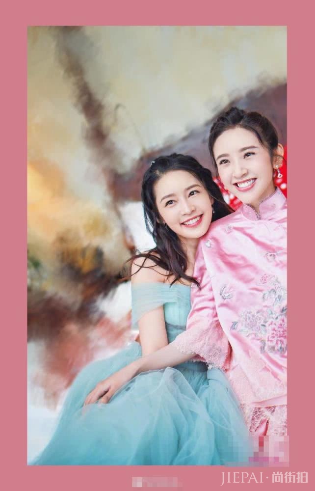 李沁当伴娘清新甜美,网友感叹都开始期待她当新娘了