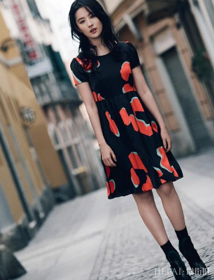 刘亦菲拿下顶奢代言，还和胡歌代言同一品牌，仙剑情侣或将合体？