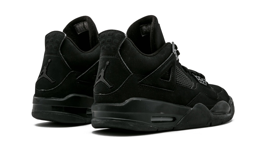 迟来的30周年大戏!Air Jordan 4 “Black Cat”回归在即!