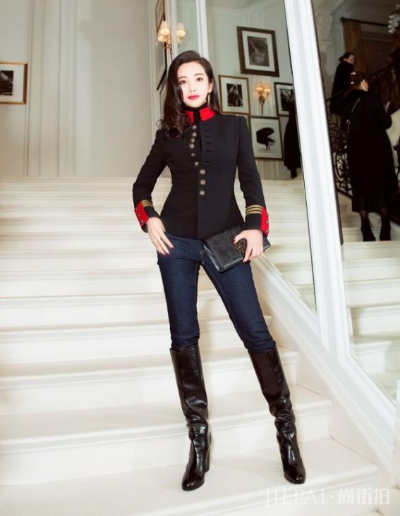 李冰冰没结婚生娃喜欢晒李雪儿女,孩子遗传家族美眼颜值高