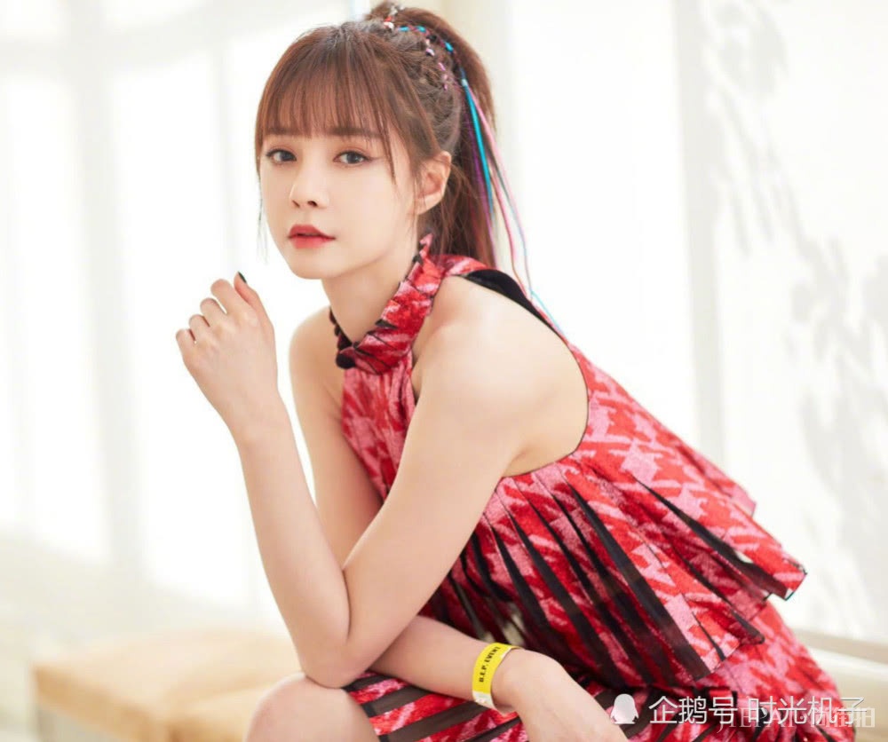 沈梦辰为什么总留刘海?换发型堪比换脸