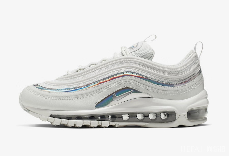镭射小白鞋？这双 Air Max 97 我都想冲了！