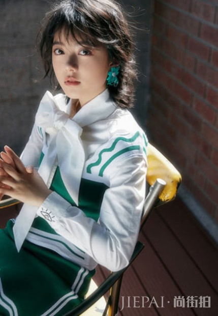 一改往日清纯，化身成熟“御姐”，粉丝：角色变化拿捏得不错！