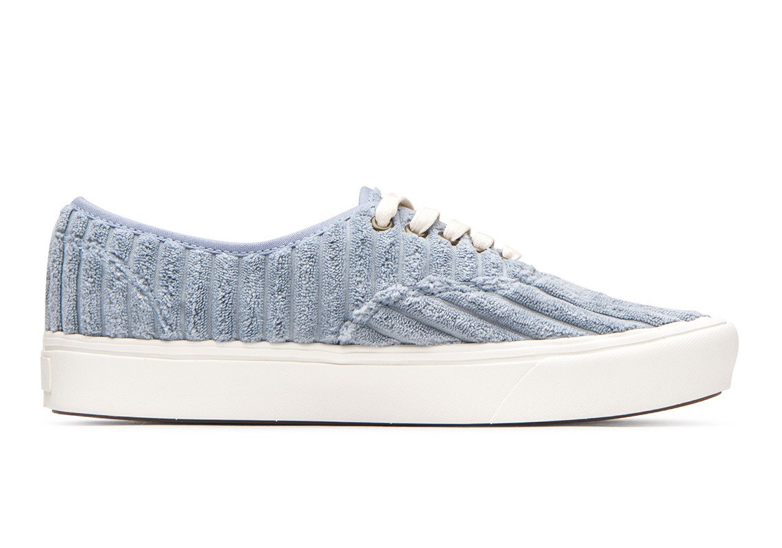 特殊材质带来超高颜值!VANS全新灯芯绒鞋款正式登场!