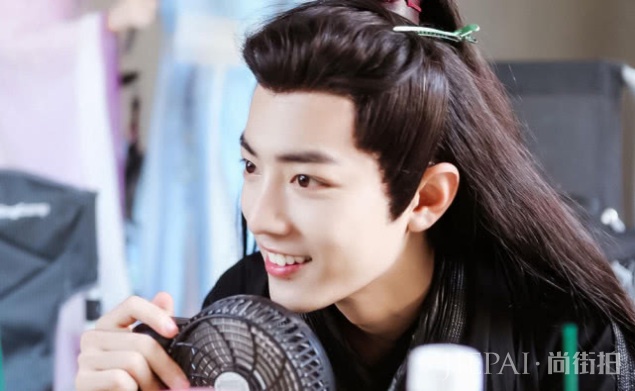 魏无羡蓝忘机合体录快本，粉丝区售票超高，不愧是流量小生！