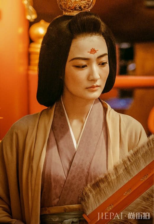 徐璐演杨贵妃如“毁容”，丑出新高认不出