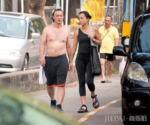 长得丑嫁得好,她被公婆嫌弃12年,却被歌王丈夫宠上天