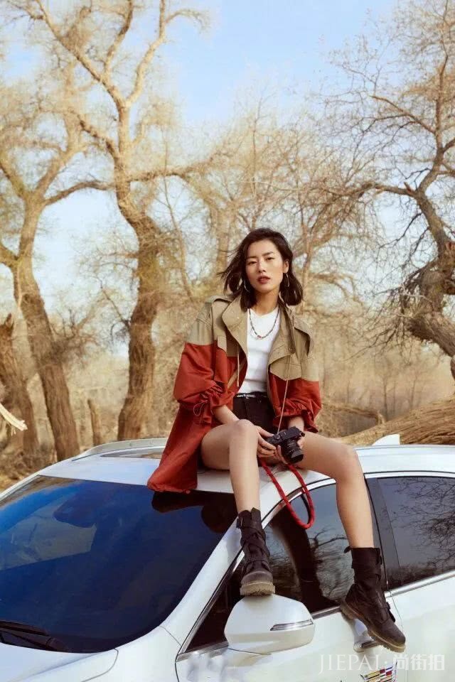 夏天学刘雯穿黑皮靴，初秋天气穿潮范十足