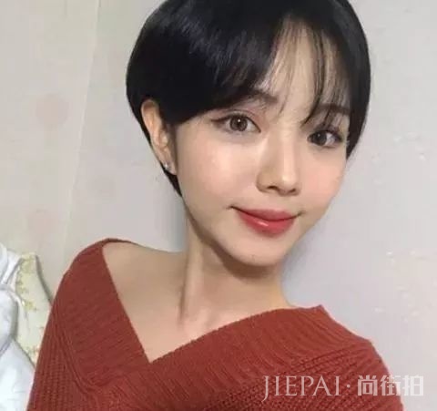 今夏最流行的发型，一起做个做个短发girl