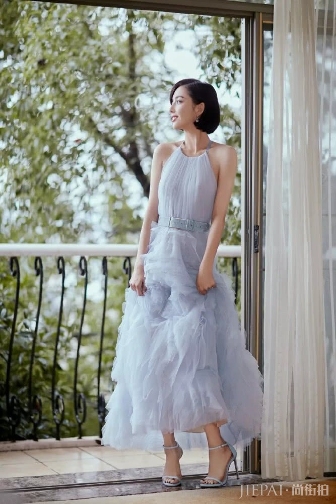 香芋紫和冰岛蓝,典型女人温柔色