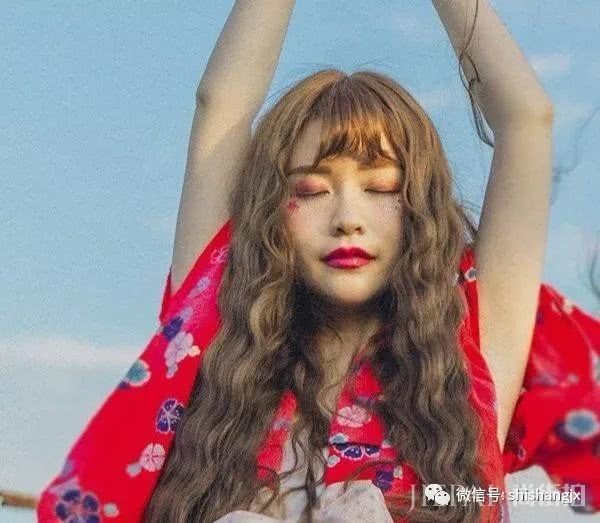 2019长发仙女卷才是今年最火发型