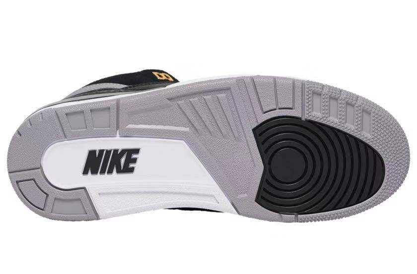 请上好闹铃,Air Jordan 3 Tinker 手稿版黑水泥下周发售!