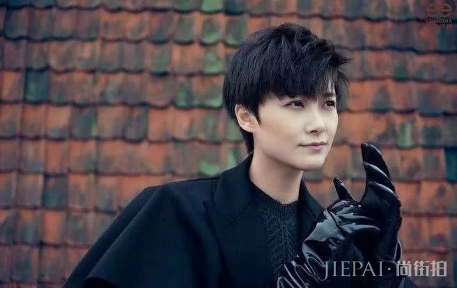 李宇春新专辑首秀造型太夸张，跨界挑战行为艺术，简直是太帅了