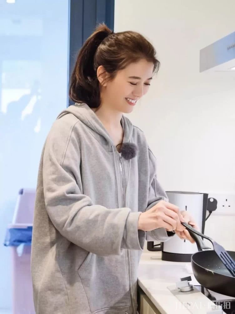 发型选的对,大饼脸小一倍