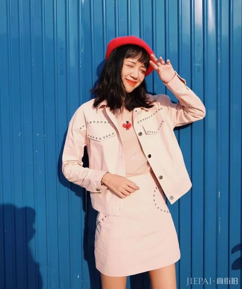 这个夏天给世界一点颜色？快来学这些色彩穿搭法则吧