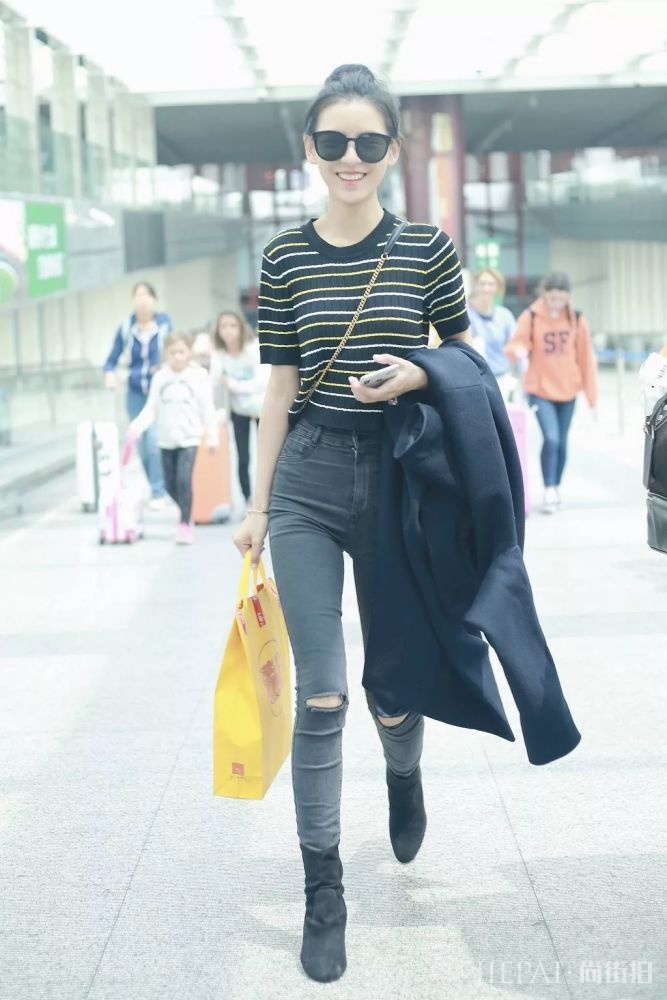 短袖短袖，重点不在短而在“袖”