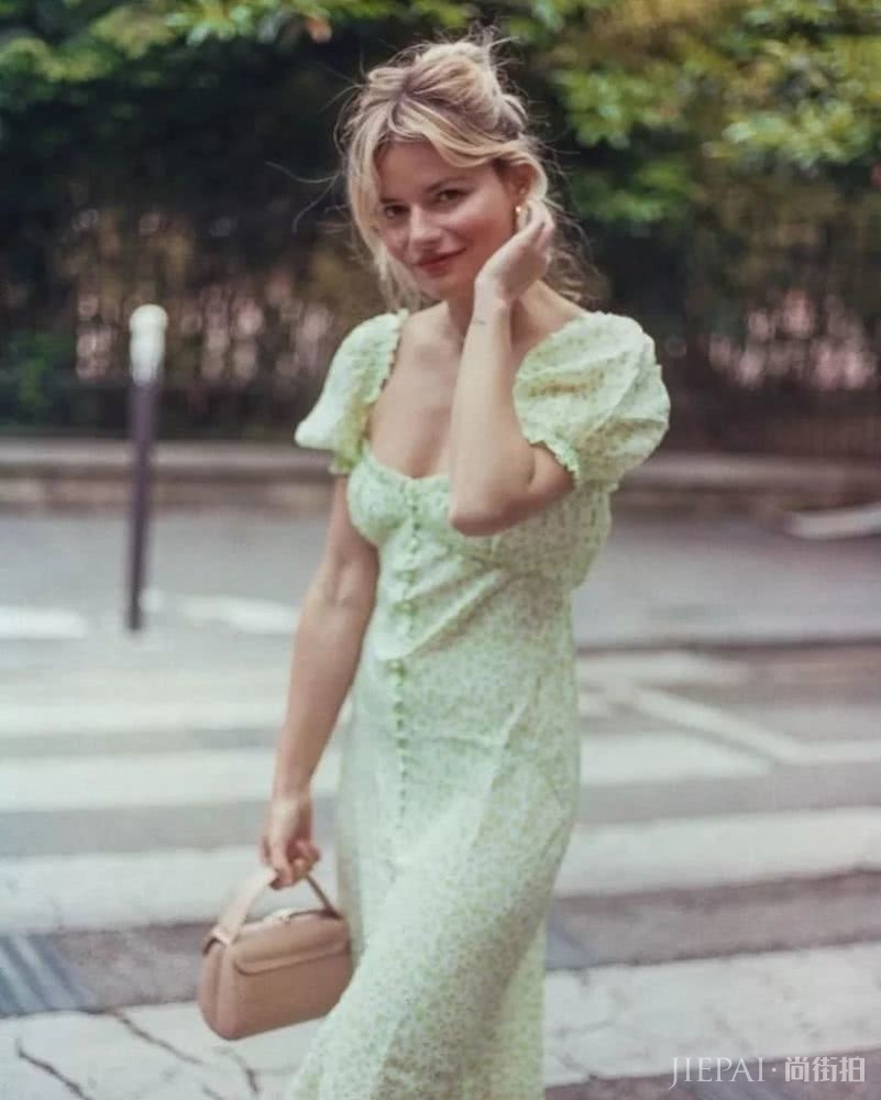 显瘦、防晒、撩汉……挑一条时髦又实用的连衣裙到底有多重要?