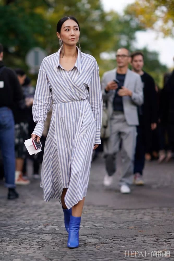 七月还没减肥成功?就让这条裙子帮你瘦着整个夏季吧